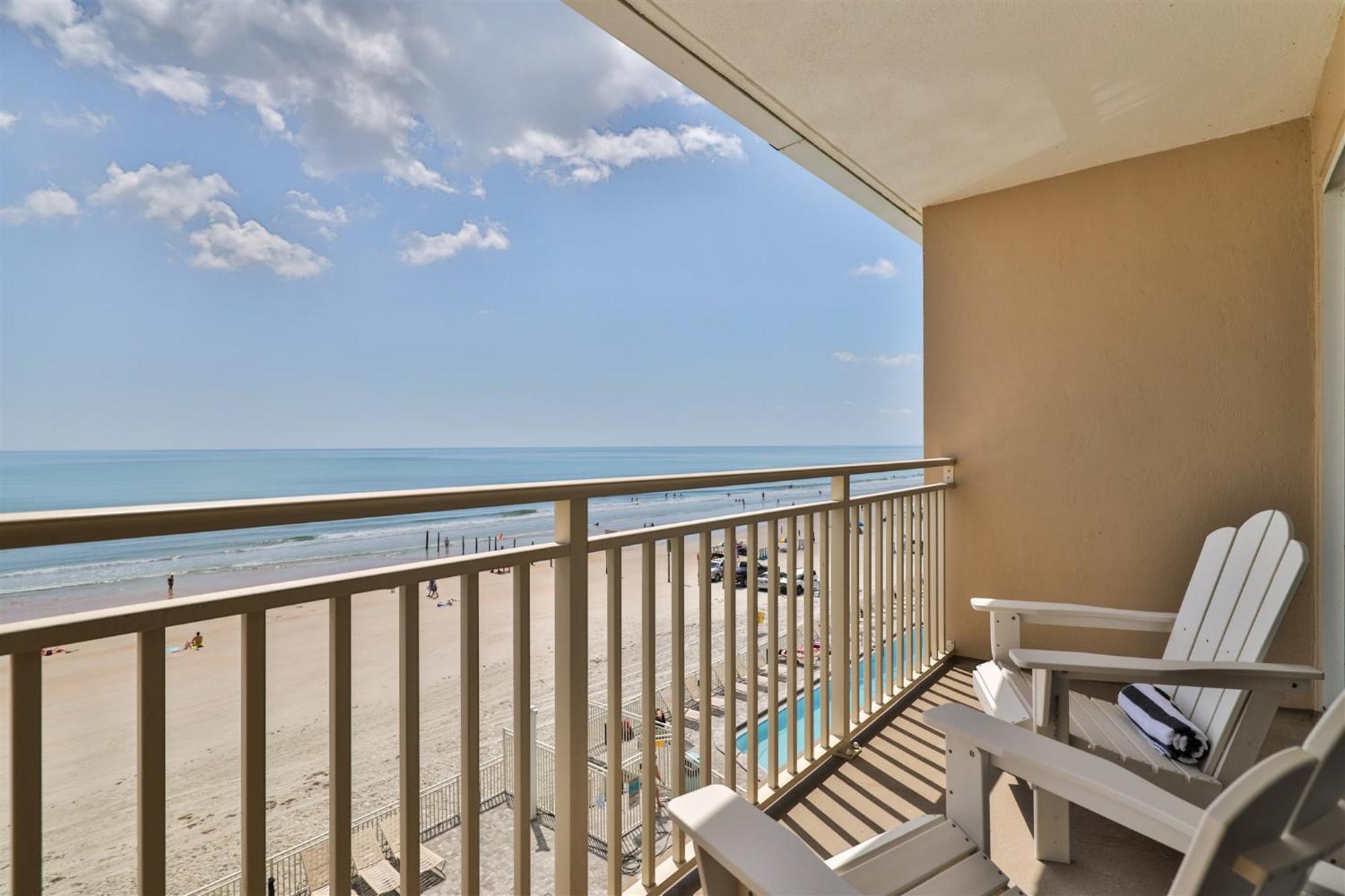 Oceanfront Penthouse, Near Main St & Speedway With Pool Apartment Daytona Beach Ngoại thất bức ảnh